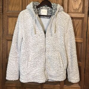 Altar’d State Sherpa Wubby Fleece Hoodie Woman's S Ivory Full Zip Comfy Sweater